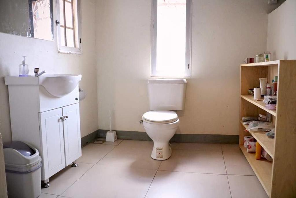 Hôtel Nyumba 591 à Kampala Extérieur photo