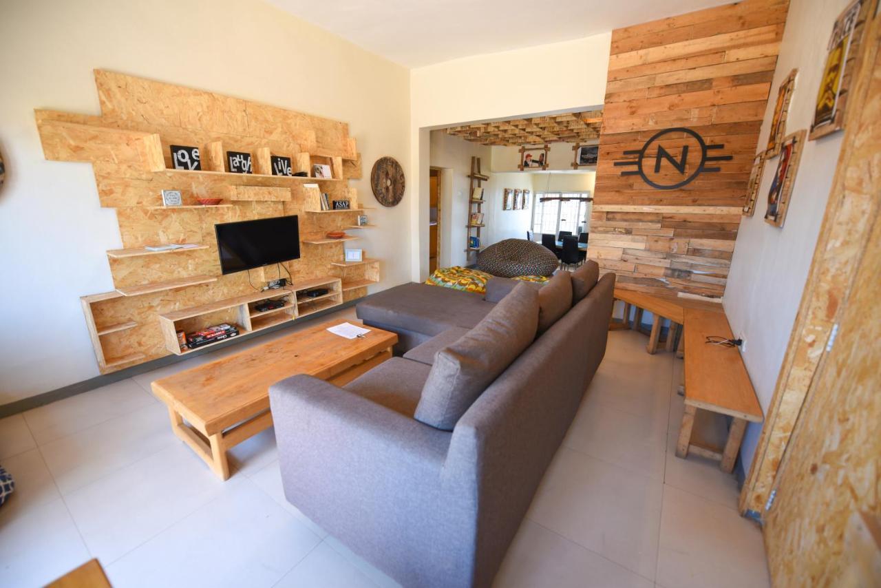 Hôtel Nyumba 591 à Kampala Extérieur photo